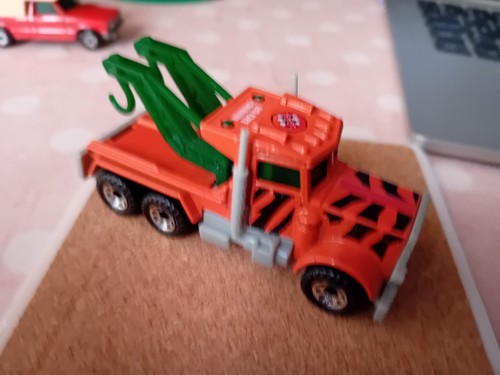 Matchbox peterbilt wreck - matchbox,