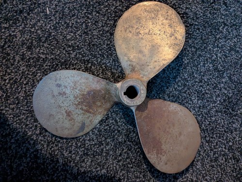 Boat propeller brass bronze - propeller, brass/bronze