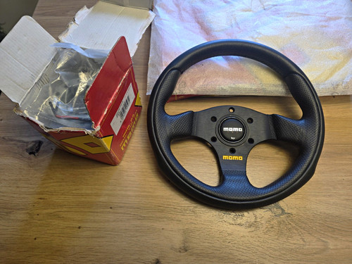 Momo 280mm team leather - ,