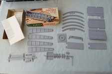 UNMADE VINTAGE AIRFIX KIT