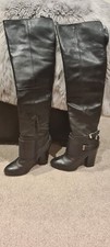 over the knee boots, hardly warn and in very good condition 