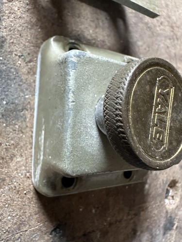 Yale old night latch catch - yale,