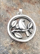 Retired James Avery Bird on a Branch with Leaves Circular Pendant