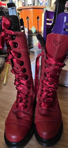 Martens triumph 1914 red - martens,