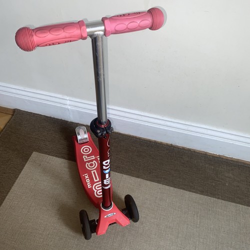 Maxi micro red - scooter, led