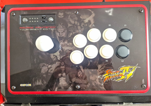Mad catz street fighter - mad, iv