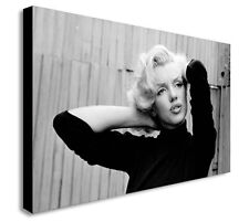 MARILYN MONROE Black and White