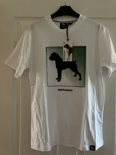 One true saxon dawg mens - one,