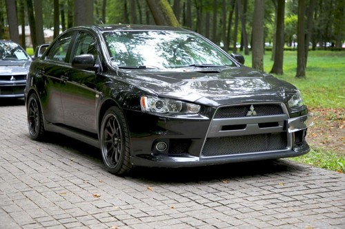 Mitsubishi lancer evolution - lancer,