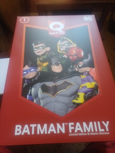 Quantum mechanix batman family - quantum,