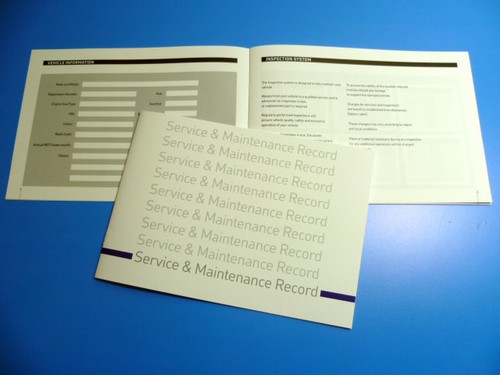 Ford focus service book new - ,