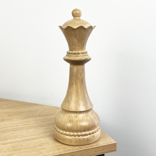 Imperfect brown chess piece - brown,
