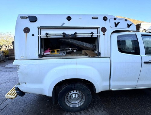 Isuzu max mk2 - isuzu, d-max