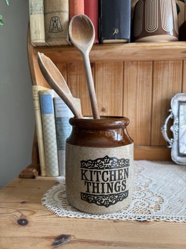 Vintage moira stoneware - vintage,