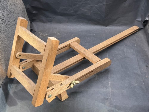 Vintage wooden easel art - easel,