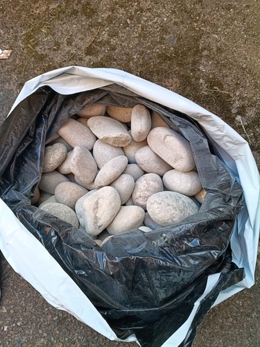 Scottish pebbles hadley - by,