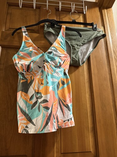 Sunseeker nwt women 34dd - sunseeker, women’s