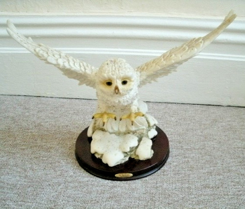 Juliana collection snowy owl - collection,