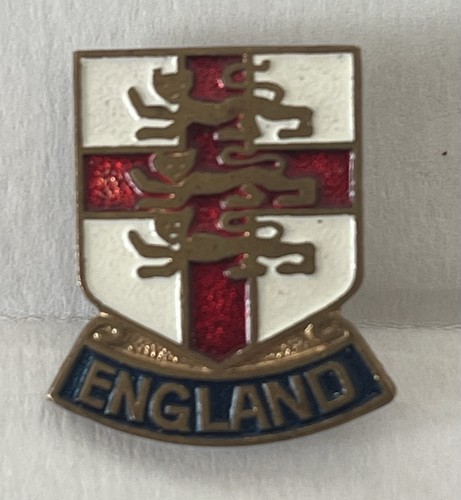 Vintage three lions england - lions,