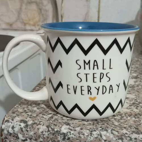 Small steps everyday - everyday", chevron