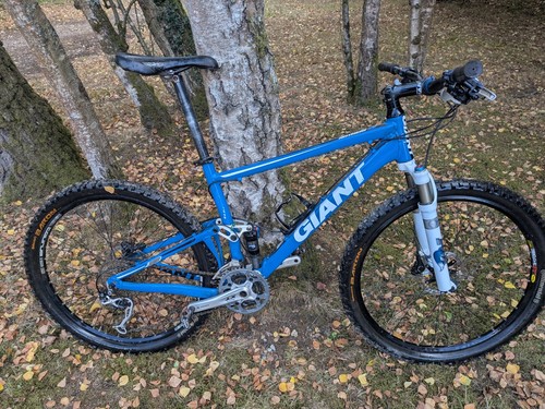 Giant anthem medium - x2, 26