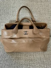 chanel handbags used