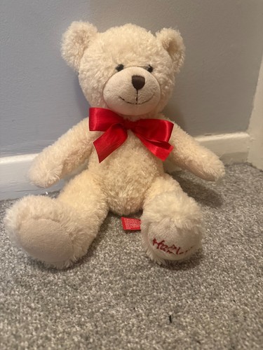 Hamleys cream cuddly teddy - cuddly,
