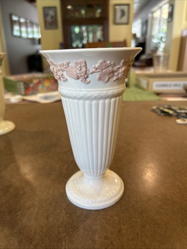 Wedgwood queensware pink - pink, on