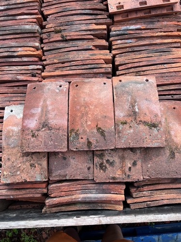 Weathered red clay kent - red,