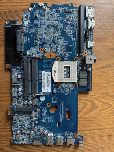 Clevo xmg schenker p170sm - clevo,