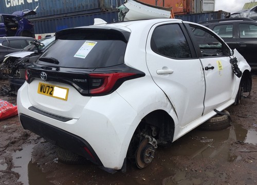 Toyota yaris hybrid - yaris,