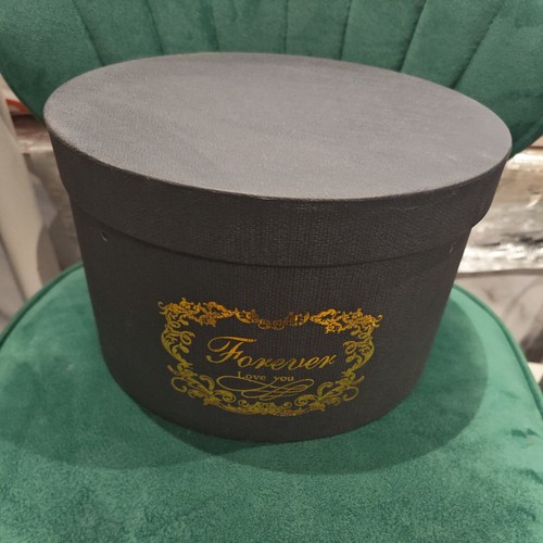 Single hat box - single,