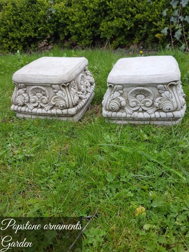 Two square plinths garden - two,