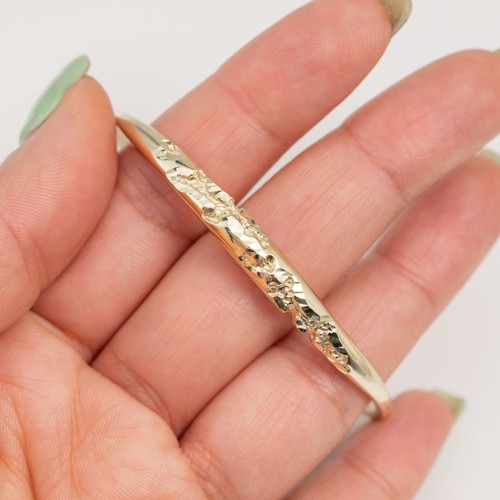 10k solid bangle diamond - 10k, diamond-cut