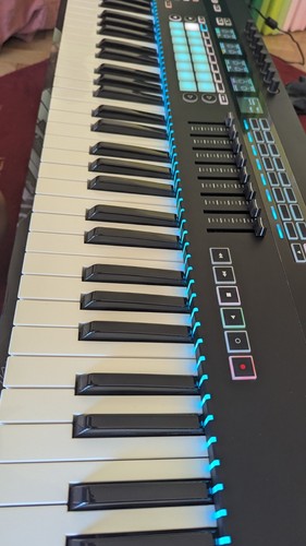Novation 61sl mkiii note - novation, 61