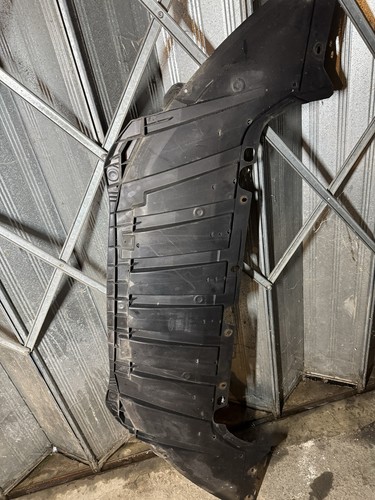 Ford focus front engine cover - engine,