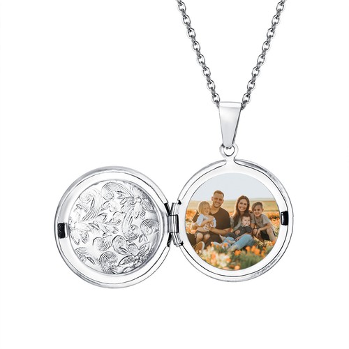 Women locket necklace photo - necklace,