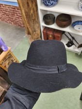 Vintage Hat Trilby?  Floppy