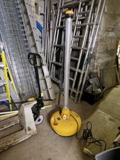 DEFENDER 4FT 20W LED 110V 16A