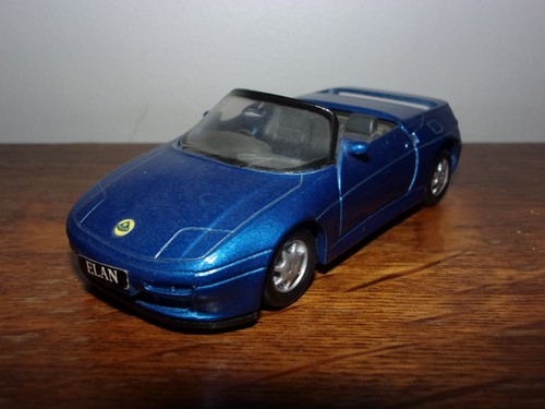 36th maisto shell lotus - 1/36,