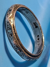 VINTAGE 9CT GOLD AND SILVER BAND 3.3 GRAMS RING WITH DIAMONDS FOR REPAIR VINTAGE