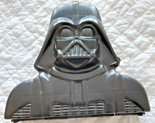 Vintage Star Wars Darth Vader collectors Carry Case complete.