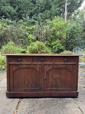 Victorian Dresser Chiffonier