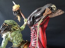 Fewture Models Predator on Alien Horse Statue Figure Bust Exclusive w two Heads