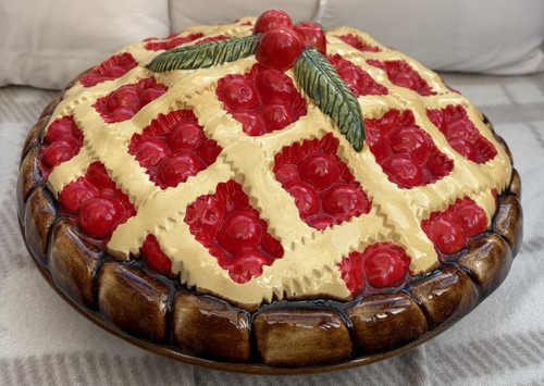 Vintage cherry pie - pie, saver