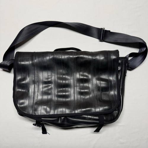 Rare burton analog messenger - burton,