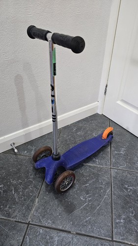 Micro scooter blue good