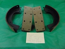 PEUGEOT 404 SET FRONT BRAKE