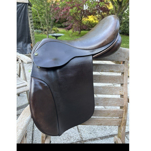 Ideal saddle - saddle,
