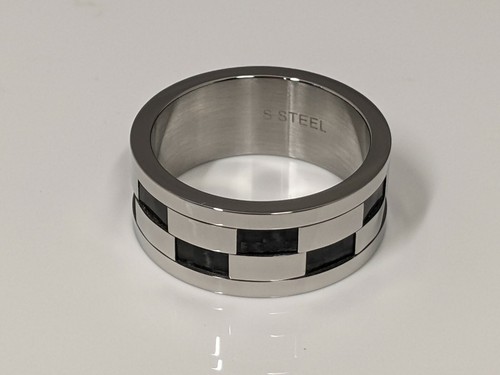 Chequered patterned silver - patterned,